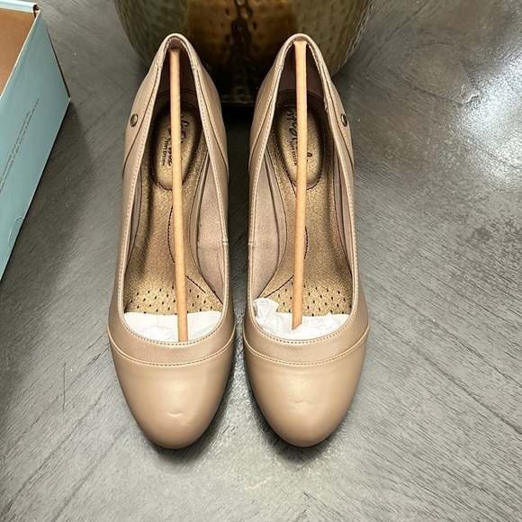 LifeStride Dreams Women's Dress Wedges (WIDE) - Picture 6 of 12